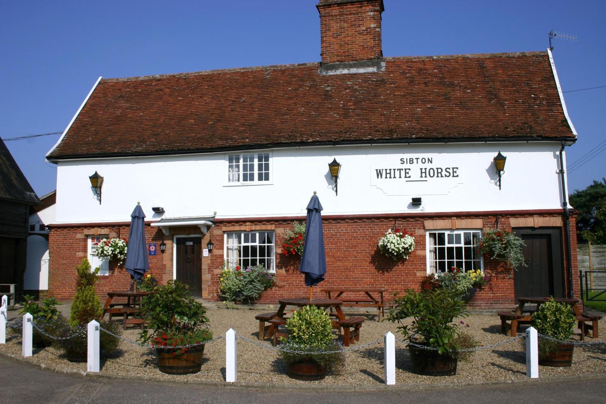 Sibton White Horse Inn Саксмундхэм Экстерьер фото